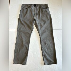 GAP mens slim straight khakis